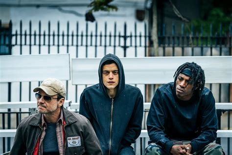 rami malek naked|‘Mr. Robot’ Season 2, Episode 9: A Bad Dream